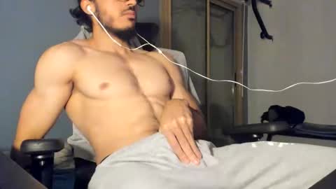 snxrzs online show from November 10, 12:09 am