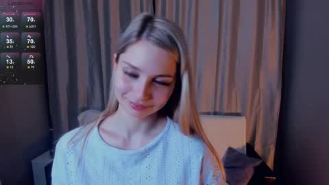 Alice - Birthday Girl online show from February 9, 10:54 pm