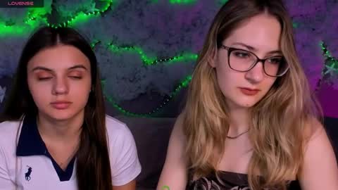 so_hot_rosalie online show from May 22, 7:08 pm
