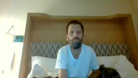 Snapshot of sockguy420 chatting on June 24, 2:43 am sockguy420 online show from June 24, 2:43 am