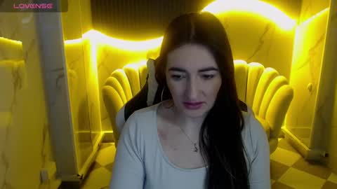 Snapshot of soffi_betacur_b chatting on September 28, 12:43 pm soffi_betacur_b online show from September 28, 12:43 pm