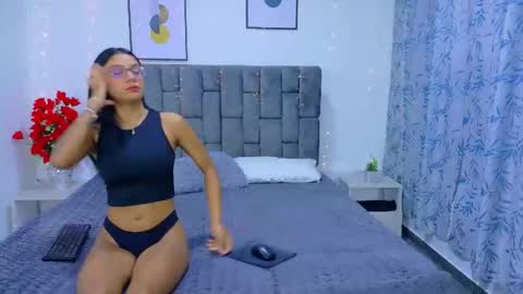 Snapshot of soffia_konig chatting on February 13, 12:01 pm SOFFI AND CHISTOPHER online show from February 13, 12:01 pm