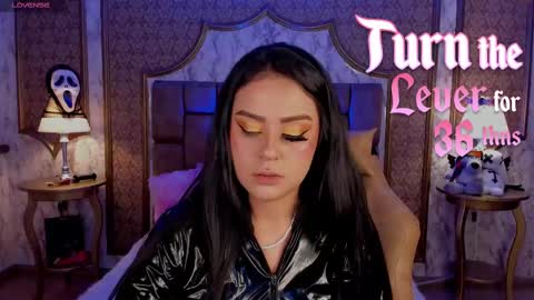    Schedule 1400 - 2100 gtm-5  online show from October 30, 6:41 pm