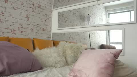 sofhia cruz online show from February 28, 3:02 pm