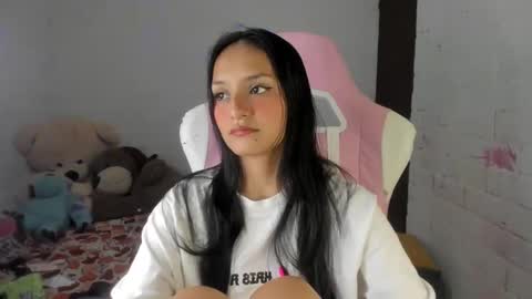 sofia online show from November 1, 5:37 pm