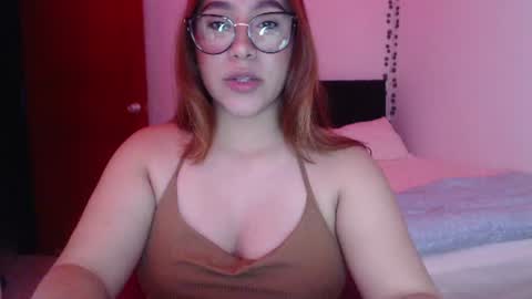 Snapshot of sofi4__ chatting on June 19, 6:18 am sofi online show from June 19, 6:18 am