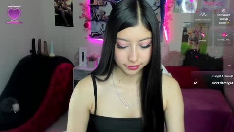 Snapshot of sofi__lenos chatting on December 5, 2:33 pm Sofi lenos online show from December 5, 2:33 pm