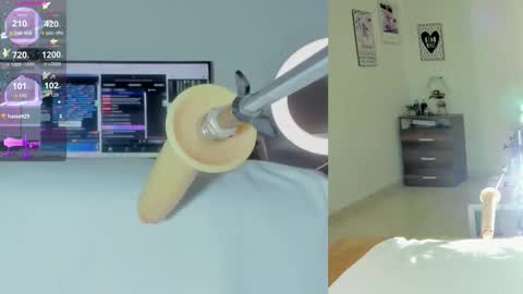 Snapshot of sofi__velez_ chatting on February 12, 6:36 pm Sofi online show from February 12, 6:36 pm