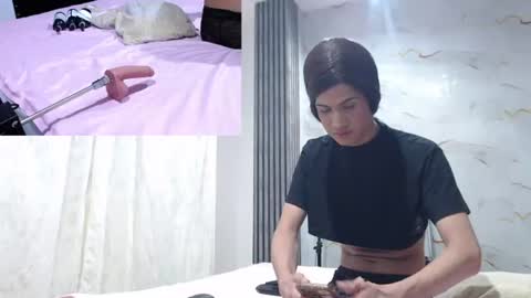 sofi_boll25 online show from August 8, 3:08 am