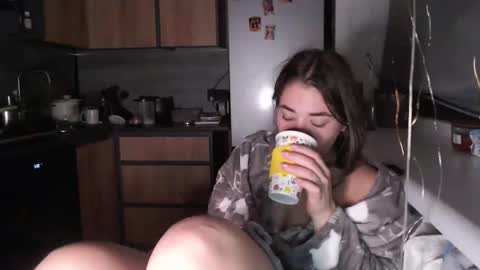 Sofi online show from November 29, 10:24 pm