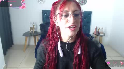 Snapshot of sofi_f_w chatting on December 10, 10:58 pm Sofi online show from December 10, 10:58 pm