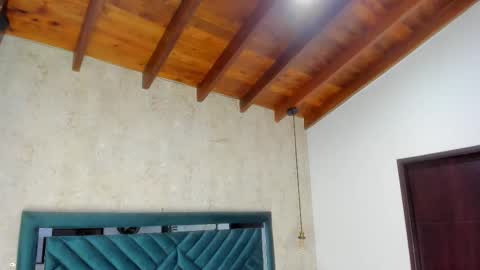 Sofi online show from March 20, 11:15 am