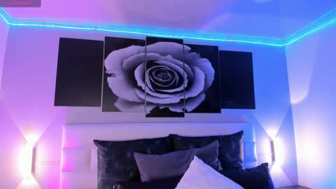 sofi_sp online show from September 13, 11:32 am