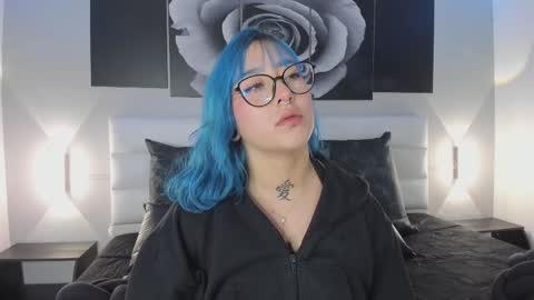 sofi_sp online show from December 3, 11:41 am