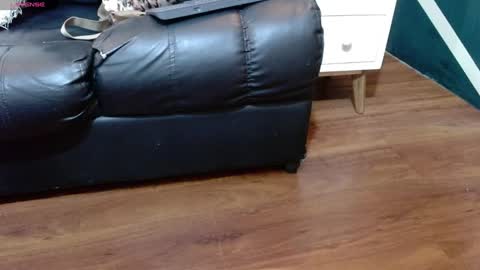 Susy online show from December 16, 5:11 pm