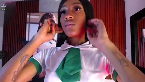 Snapshot of sofi_thomas_ chatting on March 23, 11:14 am Sofia online show from March 23, 11:14 am