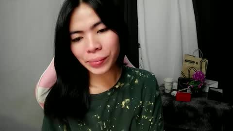 Snapshot of sofia_ava24 chatting on February 3, 7:02 am Chady online show from February 3, 7:02 am