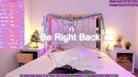 Snapshot of sofia_dream7 chatting on December 20, 2:49 pm Sofi online show from December 20, 2:49 pm