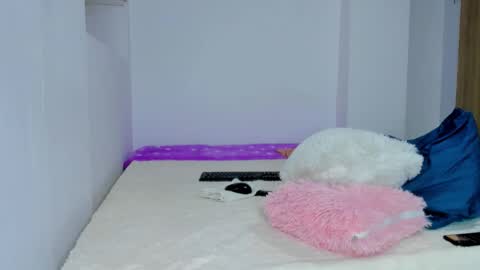 Snapshot of sofia_gomezz10 chatting on November 9, 7:56 pm Sofia online show from November 9, 7:56 pm