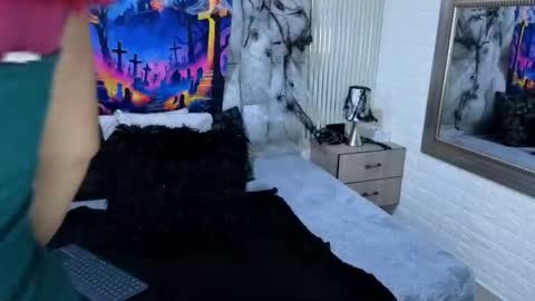 sofia gutierrez   online show from October 22, 3:07 am