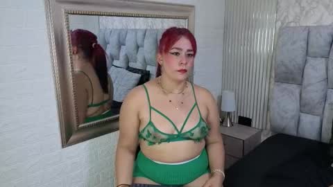 Snapshot of sofia_gutierrez__ chatting on February 27, 1:38 am sofia gutierrez online show from February 27, 1:38 am