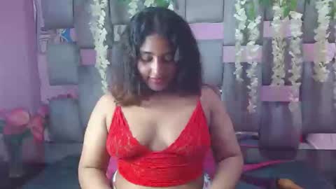 Snapshot of sofia_hernandeez_ chatting on December 21, 1:15 am Sofi online show from December 21, 1:15 am