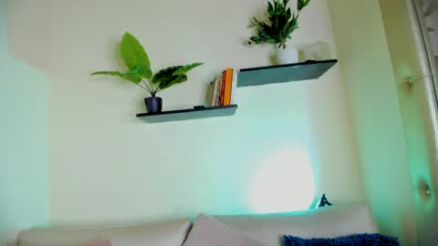 S O F I A  online show from April 13, 8:36 pm