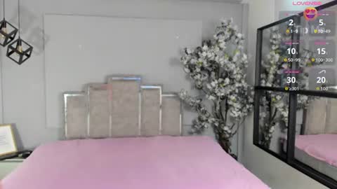 Snapshot of sofia_mark20 chatting on June 14, 7:49 pm Sofia online show from June 14, 7:49 pm