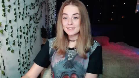 Snapshot of sofia_rosemary chatting on September 11, 12:16 pm sofia_rosemary online show from September 11, 12:16 pm