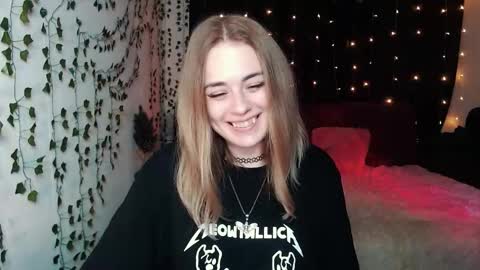 Snapshot of sofia_rosemary chatting on September 21, 4:08 pm sofia_rosemary online show from September 21, 4:08 pm