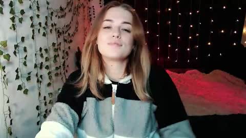 Snapshot of sofia_rosemary chatting on October 5, 12:47 pm sofia_rosemary online show from October 5, 12:47 pm