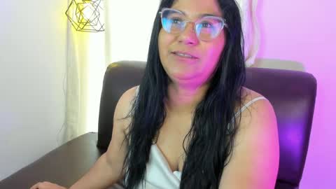 Snapshot of sofia_sorceress chatting on July 15, 3:50 pm sofia_sorceress online show from July 15, 3:50 pm