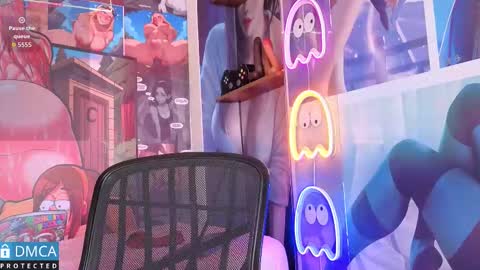 Sofia Sstone online show from October 16, 11:11 am