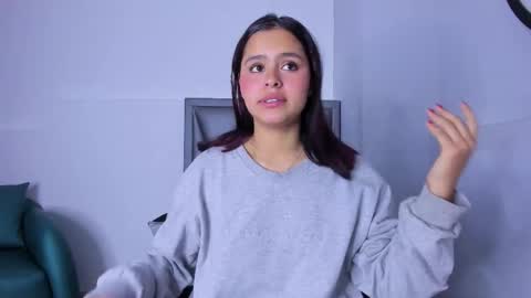 Snapshot of sofia_villareal chatting on September 22, 12:51 pm Sofa online show from September 22, 12:51 pm