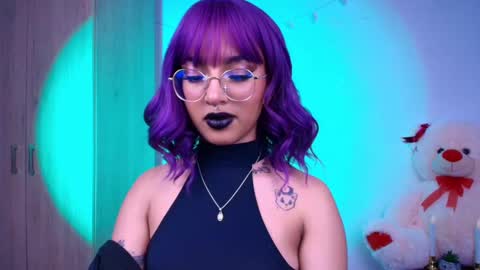 Snapshot of sofiaafoxx chatting on February 22, 3:56 am Sofia online show from February 22, 3:56 am