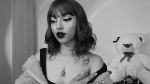 Snapshot of sofiaafoxx chatting on February 25, 9:02 pm Sofia online show from February 25, 9:02 pm