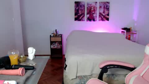 SofiaAmour online show from November 11, 3:01 pm