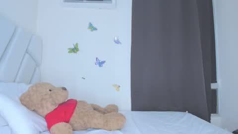 sofiacastillo01 online show from March 25, 6:47 pm