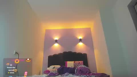 Snapshot of sofiaclaus_19 chatting on September 19, 4:25 am Sofia online show from September 19, 4:25 am