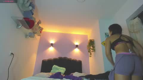 Snapshot of sofiaclaus_19 chatting on June 19, 4:50 am Sofia online show from June 19, 4:50 am