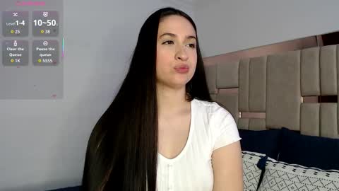 sofiaduque_26 online show from February 22, 7:01 pm