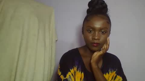 Snapshot of sofiafa chatting on April 5, 2:53 am sofia online show from April 5, 2:53 am