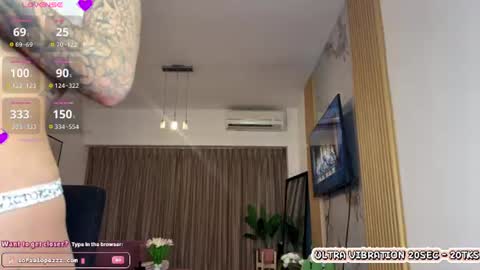 Snapshot of sofialopezzzz chatting on July 4, 10:49 pm sofialopezzzz online show from July 4, 10:49 pm