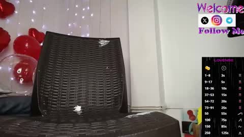 Snapshot of sofiamadisson chatting on February 7, 6:34 pm Sofia Madisson online show from February 7, 6:34 pm