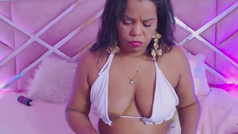 Sofia online show from December 3, 9:46 pm