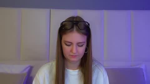 Snapshot of sofiasarvain chatting on February 24, 7:01 pm Sofia online show from February 24, 7:01 pm