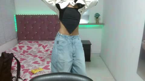 Snapshot of sofiasexygirl69 chatting on July 13, 1:36 pm sofiasexygirl69 online show from July 13, 1:36 pm