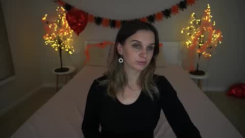 Sofi online show from October 20, 5:19 am