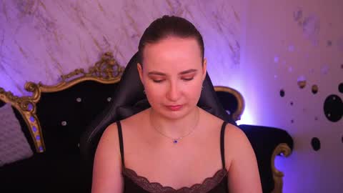 Sofie online show from March 31, 3:12 pm