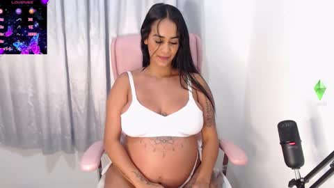 Sofie Rosee online show from January 19, 3:32 am